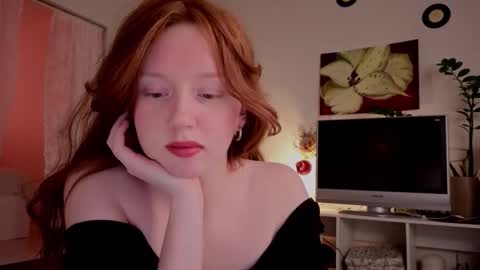 Snapshot of luciacoy chatting on February 2026 06:30:01 PM Lucia online show from February 2026 06:30:01 PM