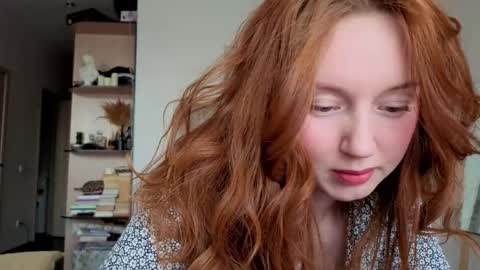 Snapshot of luciacoy chatting on April 2026 02:07:02 PM Lucia online show from April 2026 02:07:02 PM