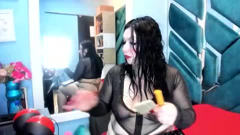 Luci online show from September 2025 08:30:01 PM