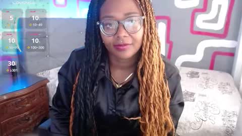 Snapshot of luciana_moraine chatting on November 2025 07:08:02 PM Luciana online show from November 2025 07:08:02 PM