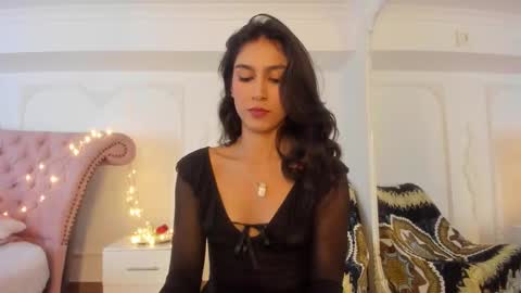 Luciana online show from November 2025 08:49:01 PM