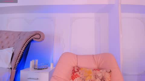 Snapshot of luciana_roa chatting on May 2026 08:49:02 PM Luciana online show from May 2026 08:49:02 PM