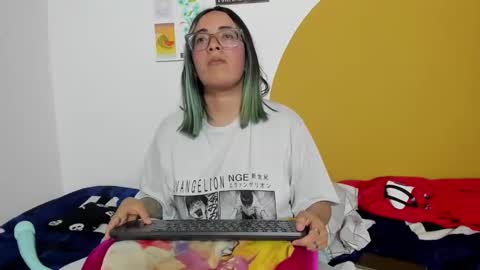 Dani 3 online show from November 2025 10:54:01 PM