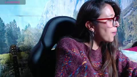 Snapshot of lucianahalen chatting on April 2026 08:45:02 PM Lucy online show from April 2026 08:45:02 PM