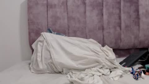 lucianahardmand online show from November 2025 02:02:01 AM