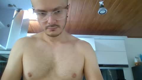 Snapshot of lucianneo chatting on November 2025 03:05:01 PM LucianNeo online show from November 2025 03:05:01 PM