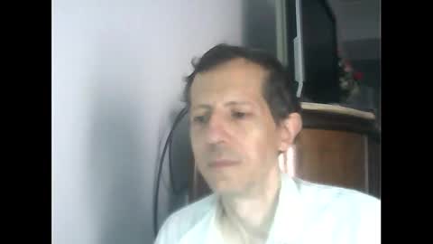 Luciano online show from February 2025 07:58:02 PM