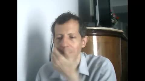 Luciano online show from February 2025 05:07:01 PM