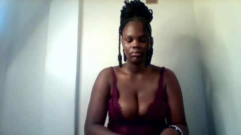 luciaresa online show from July 2026 09:02:01 AM