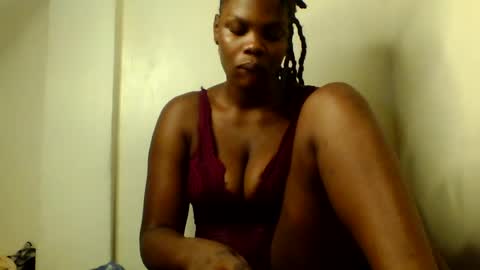 luciaresa online show from July 2026 01:30:02 AM