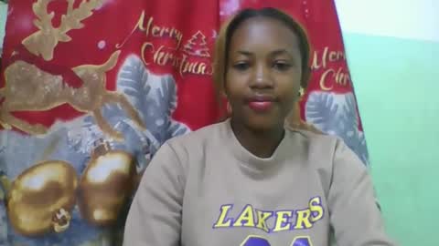 Snapshot of lucie196645 chatting on May 2026 06:08:01 AM lucie196645 online show from May 2026 06:08:01 AM