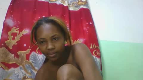 Snapshot of lucie196645 chatting on May 2026 07:02:02 AM lucie196645 online show from May 2026 07:02:02 AM