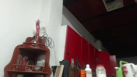 Snapshot of lucifferr_ chatting on October 2025 10:43:01 PM leonel online show from October 2025 10:43:01 PM