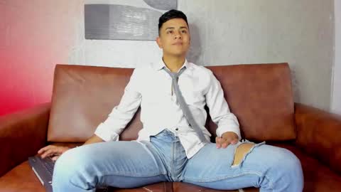 Leo online show from January 2025 02:03:02 PM