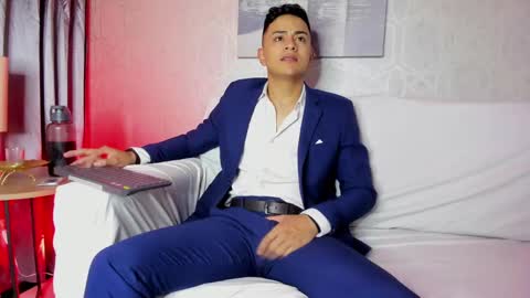 Leo online show from February 2025 11:32:02 AM