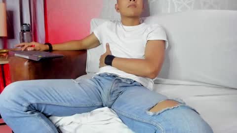 Leo online show from February 2025 05:50:01 PM