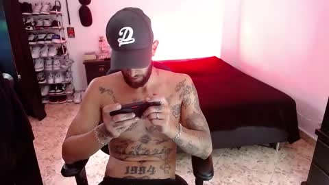 Snapshot of luciifer_hills chatting on December 2024 05:48:02 PM luciifer_hills online show from December 2024 05:48:02 PM