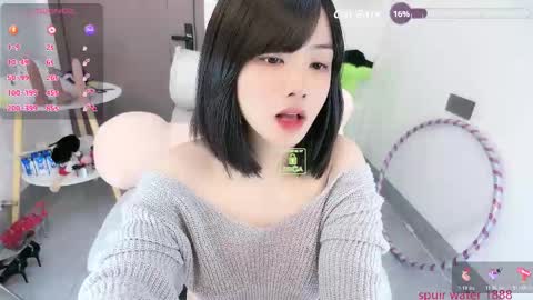 luckaisha online show from December 2025 05:09:02 PM