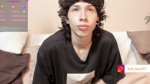 Noor online show from January 2025 04:21:01 PM