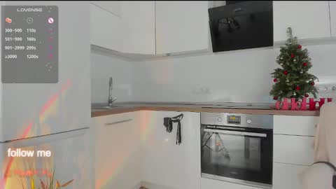 lucky__lady_ online show from December 2024 08:43:01 PM