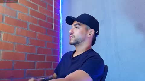 lucky_blessed online show from November 2025 06:52:01 PM