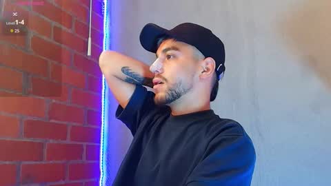 lucky_blessed online show from November 2025 05:22:01 PM