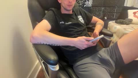 lucky_bme online show from February 2026 06:26:01 AM