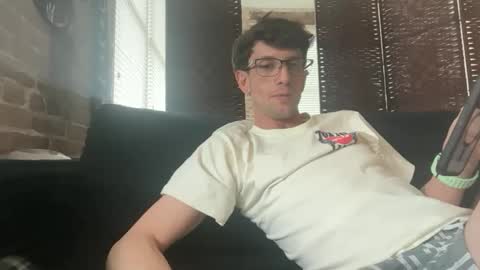 Snapshot of lucky_bme chatting on March 2026 09:09:02 PM lucky_bme online show from March 2026 09:09:02 PM