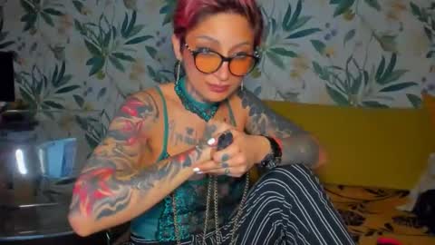 Snapshot of lucky_denizz chatting on February 2026 10:27:02 PM lucky_denizz online show from February 2026 10:27:02 PM
