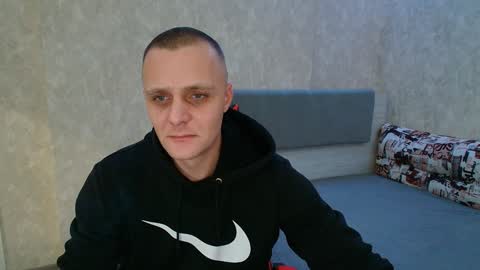 Ethan online show from December 2024 09:01:01 PM