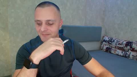 Ethan online show from January 2025 10:13:02 PM