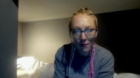 lucky_licky20 online show from February 2026 03:38:02 AM