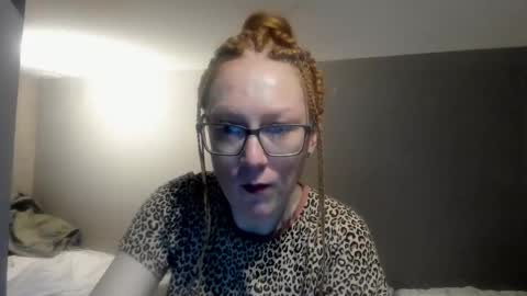 lucky_licky20 online show from March 2026 04:06:02 AM