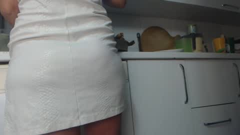 Ana online show from January 2025 05:27:01 AM