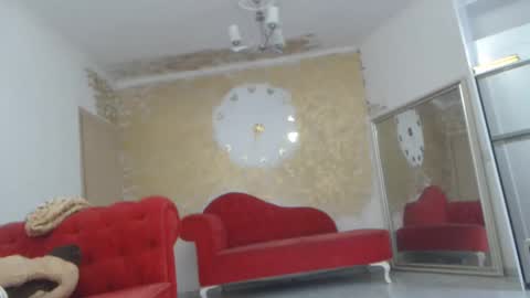 Ana online show from February 2025 09:21:02 AM