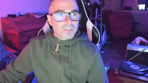 Snapshot of luckydrakex chatting on March 2026 07:19:01 PM Lucky online show from March 2026 07:19:01 PM