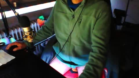 Snapshot of luckyfreak1 chatting on March 2026 01:01:02 AM call me Stefan online show from March 2026 01:01:02 AM