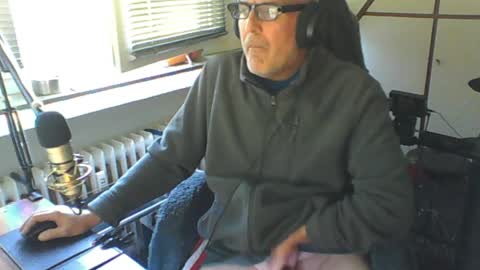 Snapshot of luckyfreak1 chatting on April 2026 08:02:02 AM call me Stefan online show from April 2026 08:02:02 AM