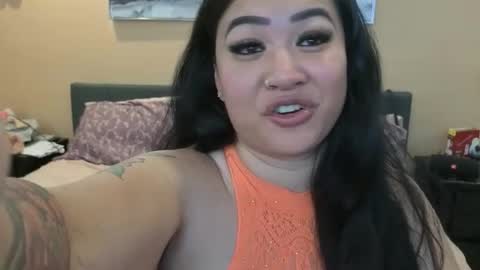 luckylee1992 online show from February 2026 10:30:02 PM