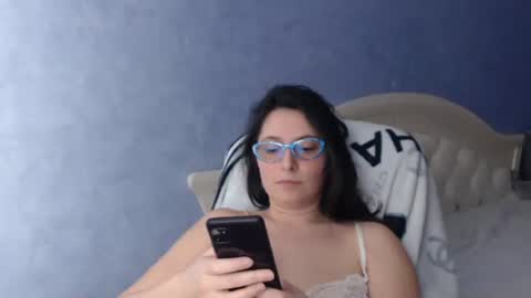 luckylinda23 online show from March 2025 08:00:02 PM