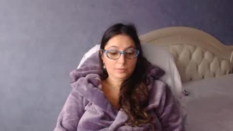 luckylinda23 online show from October 2025 11:06:02 AM