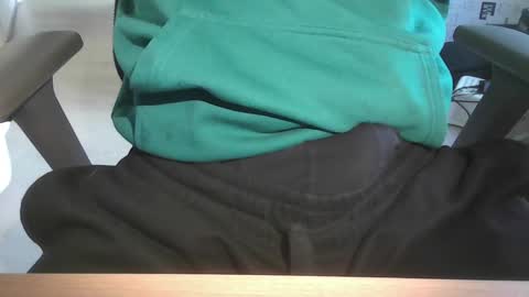 Snapshot of luckyluuk69 chatting on January 2025 08:26:02 AM Luuk online show from January 2025 08:26:02 AM