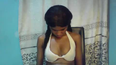 Gloria online show from January 2025 06:43:01 PM