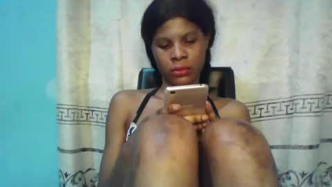 Gloria online show from February 2025 04:06:01 AM