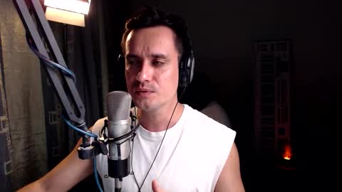 Snapshot of luckyman10000000 chatting on November 2025 02:27:02 PM luckyman10000000 online show from November 2025 02:27:02 PM