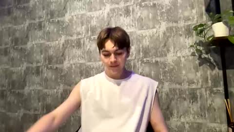 Ricky online show from December 2025 08:02:01 PM