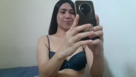 Snapshot of luckyts_cumx chatting on March 2026 04:07:02 AM luckyts_cumx online show from March 2026 04:07:02 AM