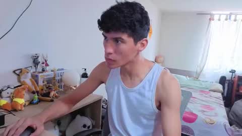 Lu Independent Model online show from February 2026 02:24:02 PM