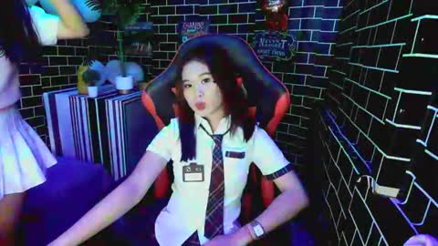 Snapshot of lucsin chatting on March 2026 12:20:01 PM lucsin online show from March 2026 12:20:01 PM