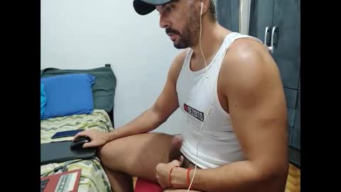Snapshot of lucx2026 chatting on June 2026 02:44:02 AM lucx2026 online show from June 2026 02:44:02 AM